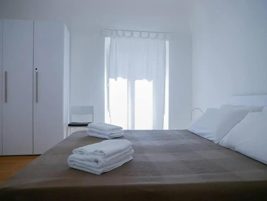 Ai Banchi Apartment Catania